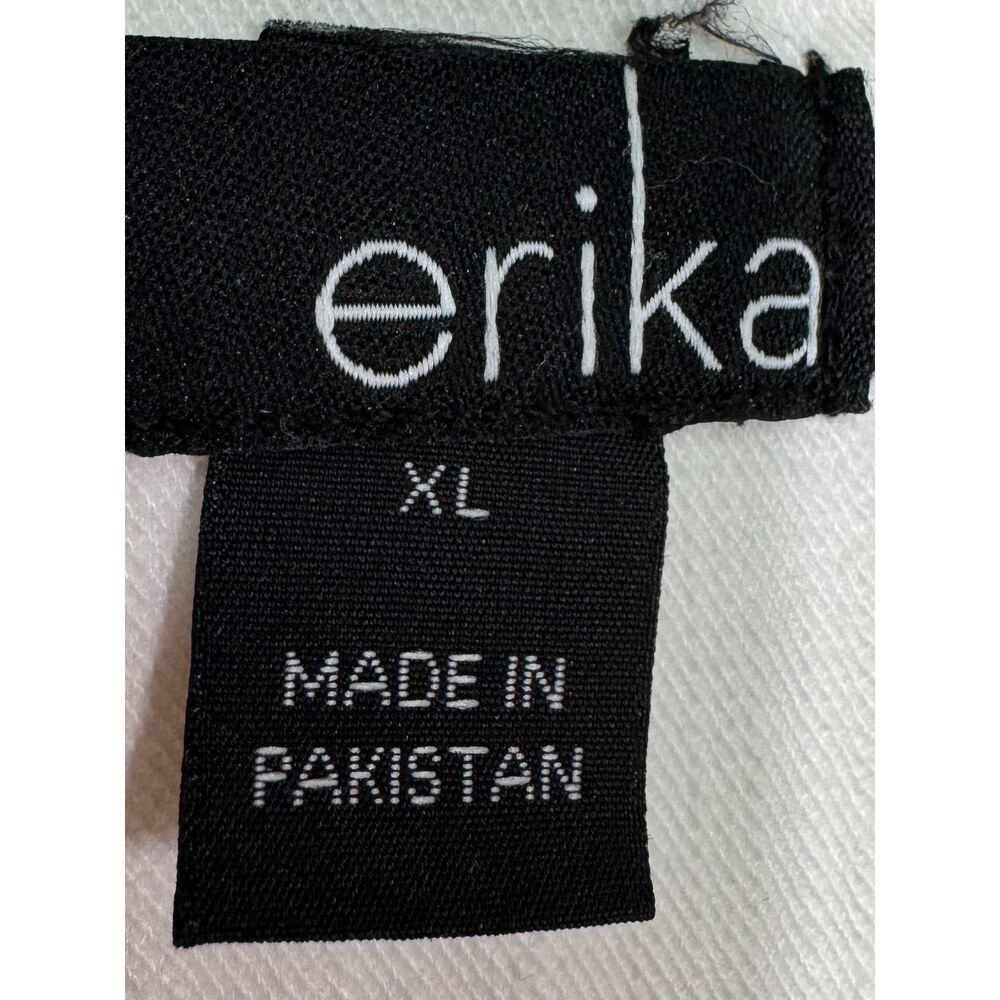 The Erika white stretch denim jean jacket. Perfect Spring/Summer Jacket. - Picture 7 of 7